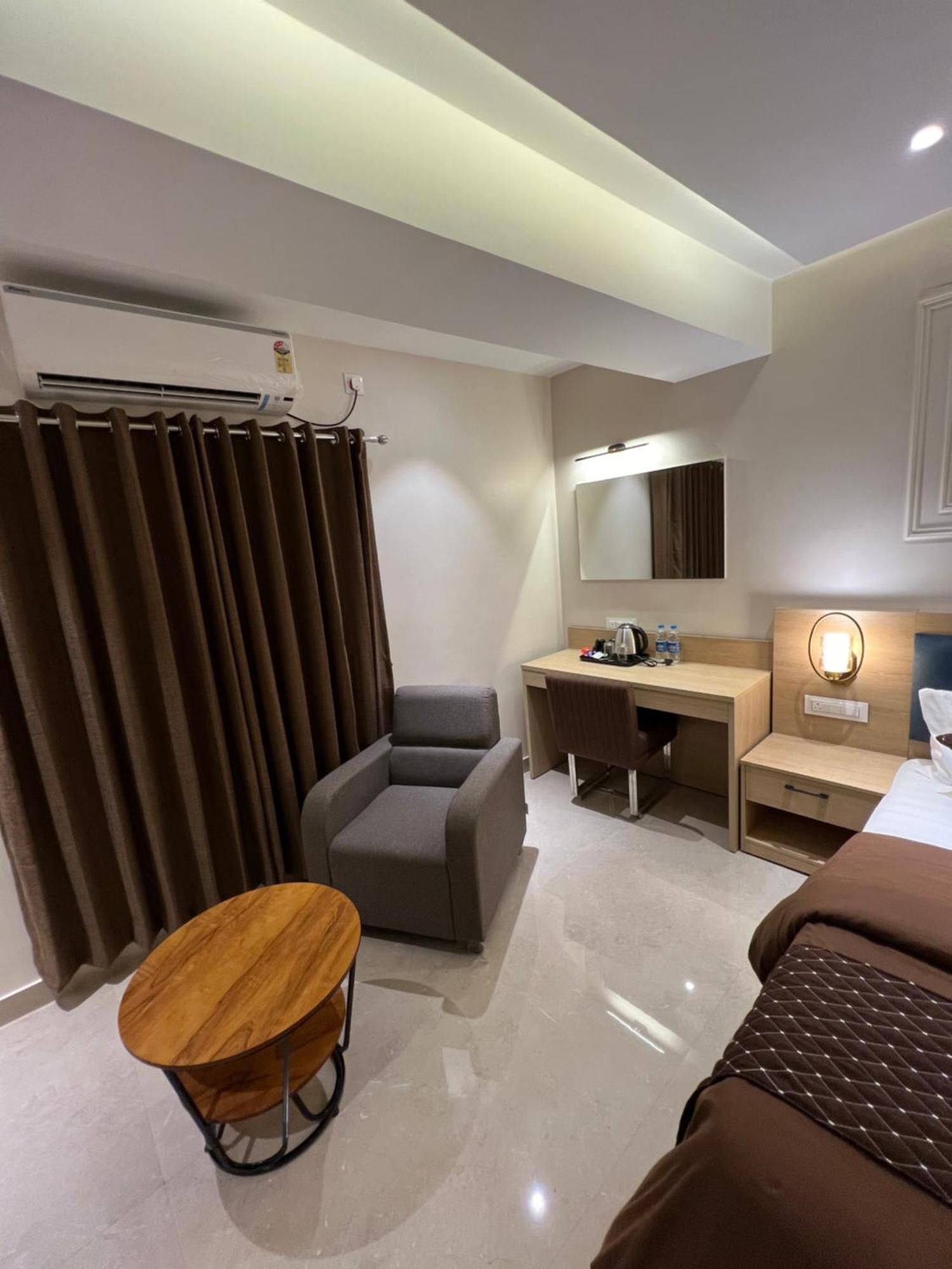 Hotel Sabera Siliguri Luaran gambar